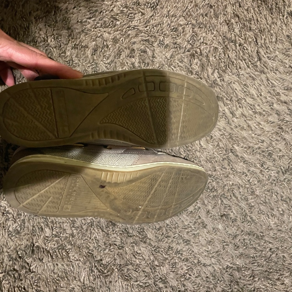 Sperry - Picture 2 of 3